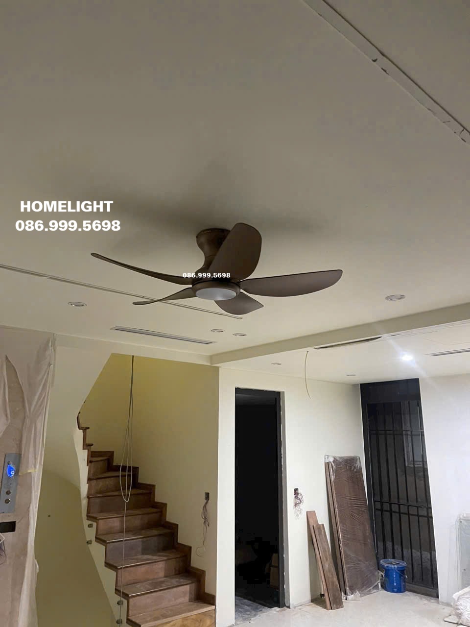 Quạt trần đèn HL Fan 513