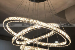 Đèn chùm LED phòng khách: LED liền khối hay bóng rời, đổi màu và dimmer